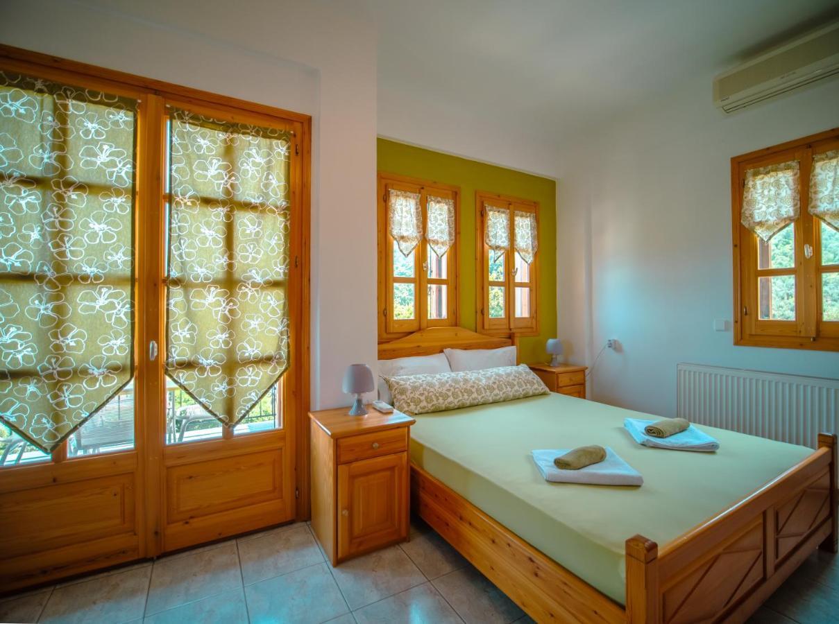 Olive House In Damouchari With A Sea View - Delicious Houses Екстер'єр фото